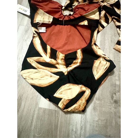 NWT DKNY Women's Black O-Ring One-Piece Bandeau-Neck Swimsuit.  Size M - Picture 5 of 7